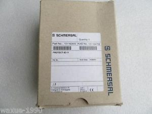 1pcs NEW SCHMERSAL security module PROTECT-IE-11 in box