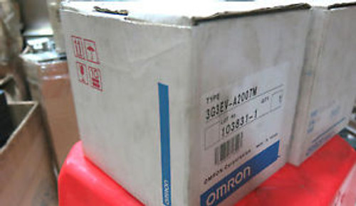 NEW IN BOX Omron PLC 3G3EV-A2007M 220V 0.75KW