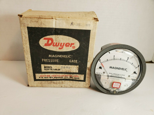 Dwyer Magnehelic pressure guage model 2003