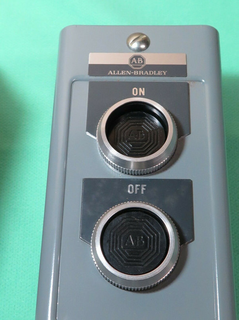Allen Bradley 800H-2Hcm