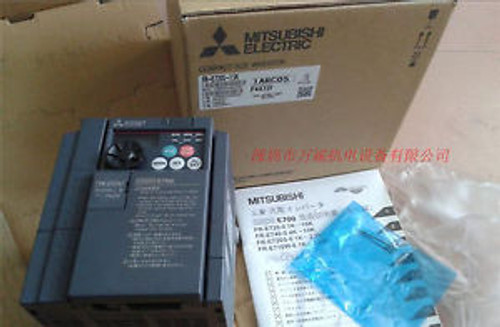 NEW IN BOX Mitsubishi  PLC Inverter FR-E720S-1.5K 1.5KW/220V