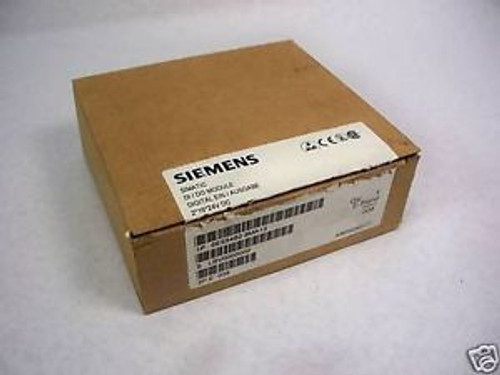 SIEMENS 6ES5 482-8MA13 DI / DO Module   NEW