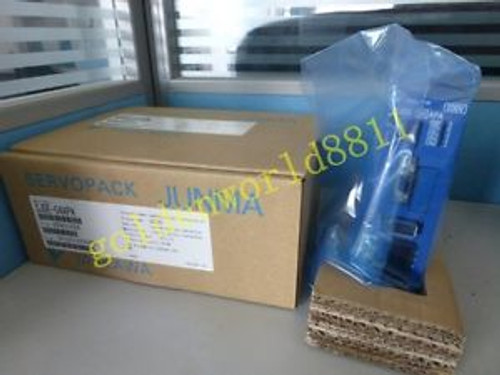 NEW Yaskawa servo driver SJDE-04APA good in condition for industry use