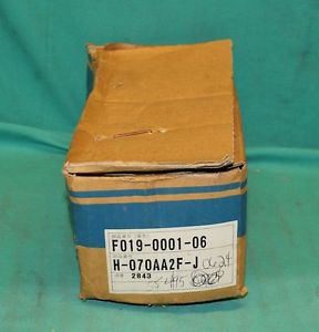 Char-Lynn Eaton H070AA2F Hydraulic Motor Pump F019-001-06 H-070AA2F-J 2843