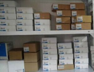 New In Box  OMRON PLC C500-OA226