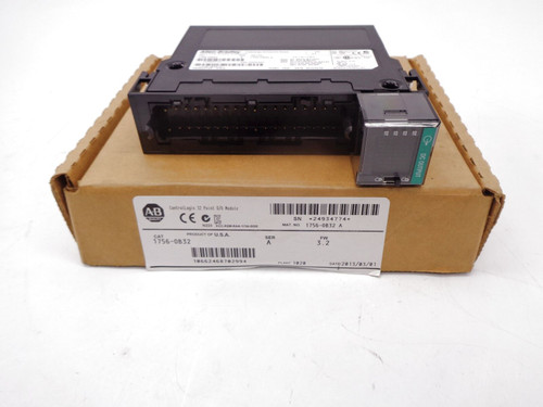 Allen Bradley Output Module ~1756-Ob32/A