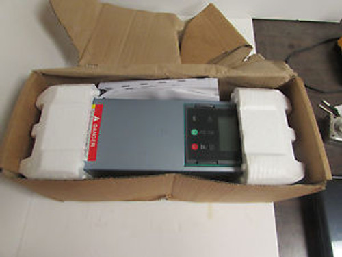 HONEYWELL CXS0007HPV32G2I1 VARIABLE FREQUENCY DRIVE (KEYPAD DISPLAY BAD) New