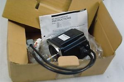 YASKAWA AC SERVO MOTOR SGMPH-04AAA41 New