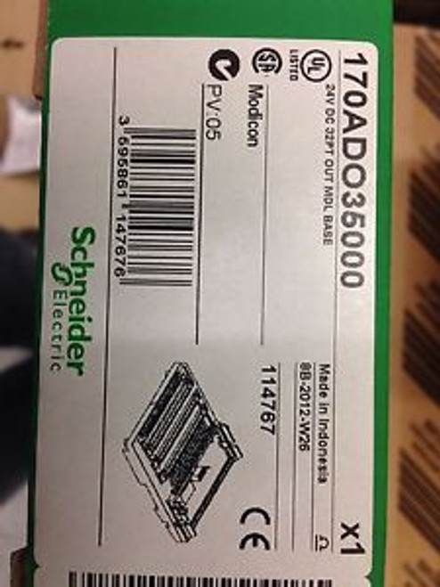 New In Box Modicon/Schneider 170ADO35000/170ADO35000/170AD035000