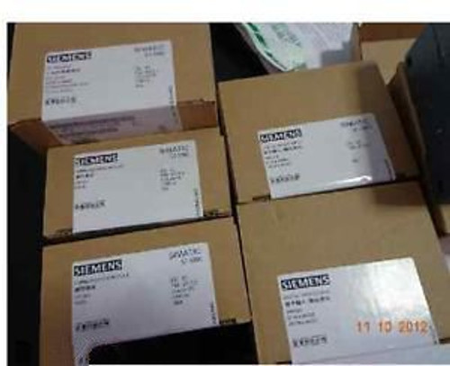 1 Pcs New Schneider Plc 6Es7 212-1Ab23-0Xb0  New In Box
