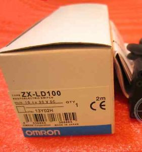 NEW OMRON Photoelectric Switch ZX-LD100 10-30VDC