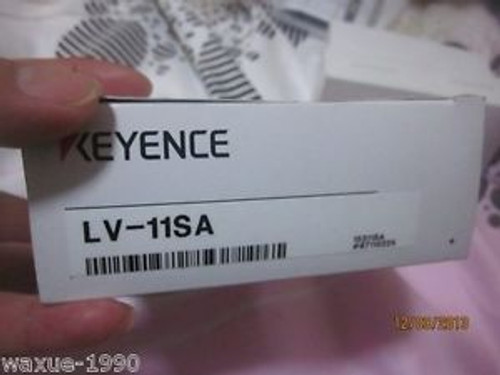 NEW KEYENCE Laser sensor LV-11SA IN BOX