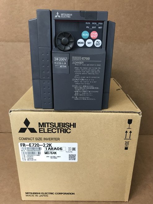 Mitsubishi Inverter FR-E720-2.2K ( FRE72022K ) New In Box