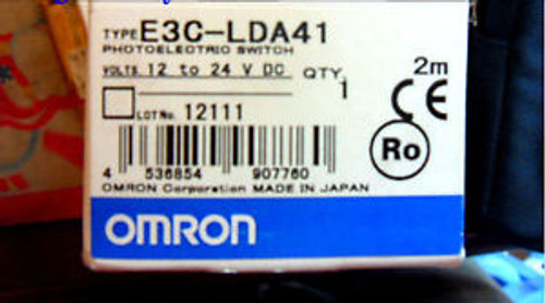 NEW IN BOX OMRON Photoelectric Switch E3C-LDA41 12-24VDC