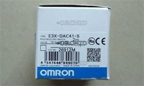 1PC New Omron digital optical fiber sensor E3X-DAC41-S