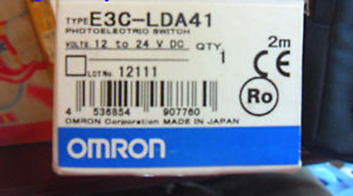 NEW IN BOX Omron PLC Photoelectric Switch E3C-LDA41 12-24VDC