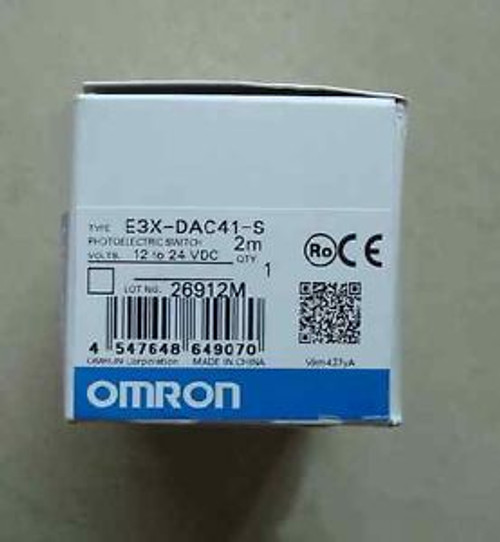 1PCS NEW Omron digital optical fiber sensor E3X-DAC41-S