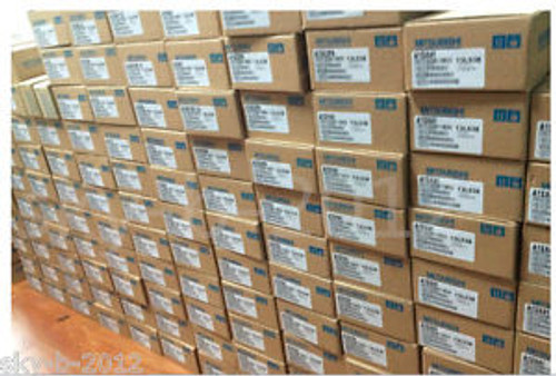 1pcs MITSUBISHI PLC FX2N-48MT-001 NEW IN BOX 1pcs MITSUBISHI PLC FX2N-48MT-001 NEW IN BOX