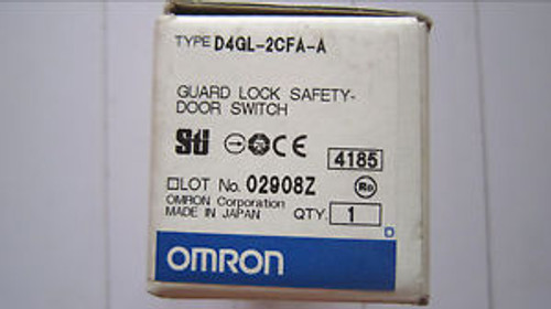 NEW IN BOX Omron  PLC Safety Gate Switch D4GL-2CFA-A