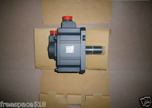 New in box  Mitsubishi Servo Motor HC-SFS202 HCSFS202