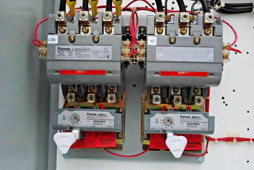 New Siemens Size 3 Combination 2 Speed Starter / Disconnect, NEMA-12 Enclosure