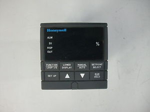 HONEYWELL TEMPERTAURE CONTROLLER DC330B-K0-000-30-0A0000-00-0