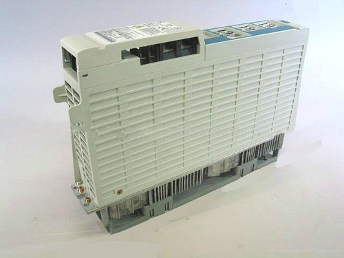 MITSUBISHI MDS-C1-V1-20 SERVO DRIVE UNIT MDSC1V120 NEW