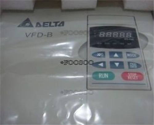 DELTA PLC MODULE 1PC NEW INDUSTRIAL AUTOMATION SYSTEM VFD220B23A