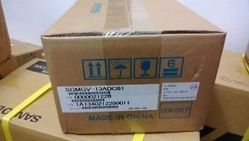 NEW IN BOX Yaskawa servo drive SGDV-120A01A 002000 1.5KW + SGMGV-13ADC61