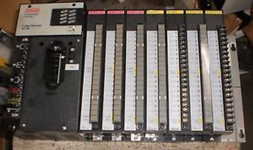 CUTLER HAMMER D500 DOM 1615 A PROGRAMMABLE CONTROLLER 115V