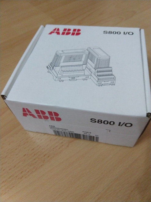 1  pcs  new ABB AO815 3BSE052605R1 S800 I/O