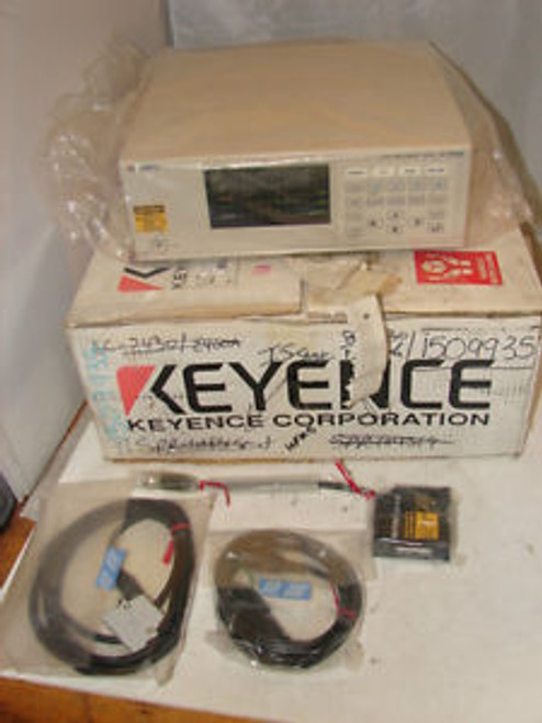 KEYENCE LC-2400A LASER DISPLACEMENT METER New