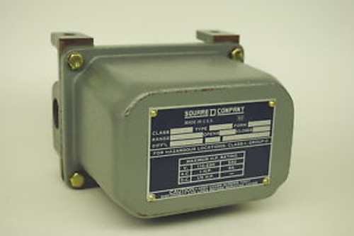 Square D 9016 Vacuum Switch, Type BSR-11, Hazardous Locations, 110-220 Volts NIB