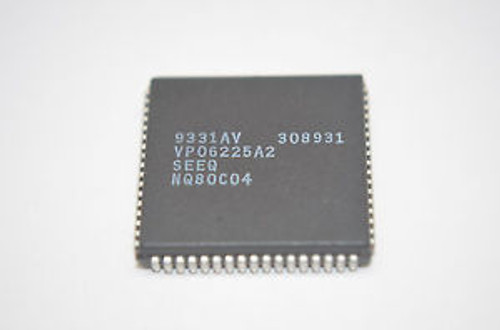 NQ80C04 INTEGRATED CIRCUIT PLCC