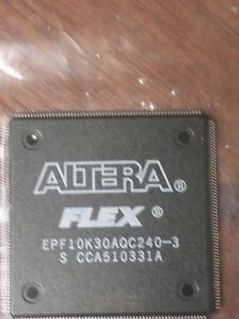 EPF10K30AQC240-3  ALTERA Encapsulation:QFP-240,FPGA, FLEX 10KA, 30K