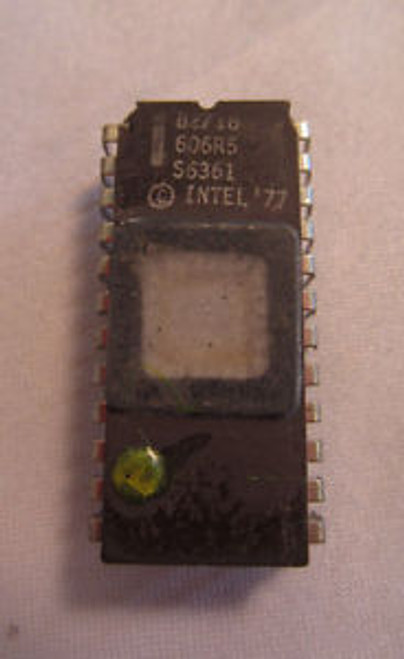 Vintage Intel 1977 B2716 606R5 S6361 24-Pin Ic Processor Chip