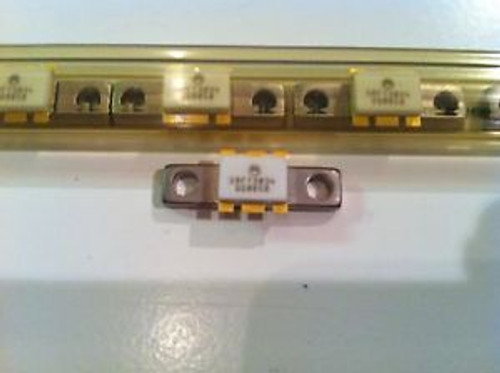 NEW SRFT-3034  MICROWAVE RF POWER TRANSISTOR NEW BY MOTOROLA LOT  OF 5