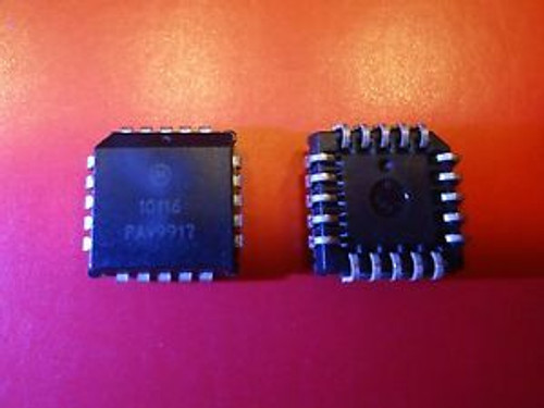 95 ~ MOTOROLA # 10116FNR2  IC TRIPLE RECEIVER 20-PIN PLCC NEW