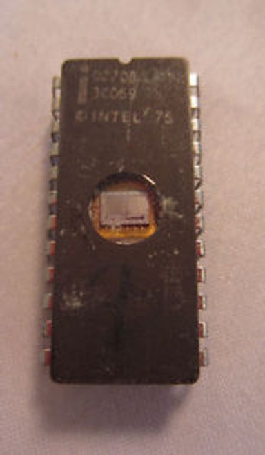 Vintage Intel 1975 D2708 3C069 24-Pin Ic Processor Chip