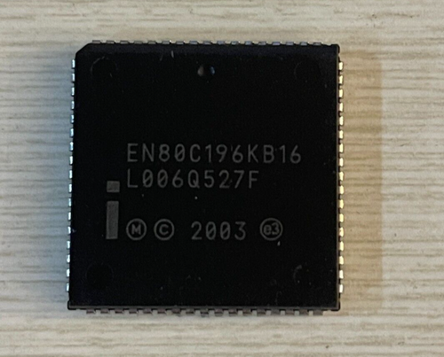 A lot of 30 EN80C196KB16 L006Q527F