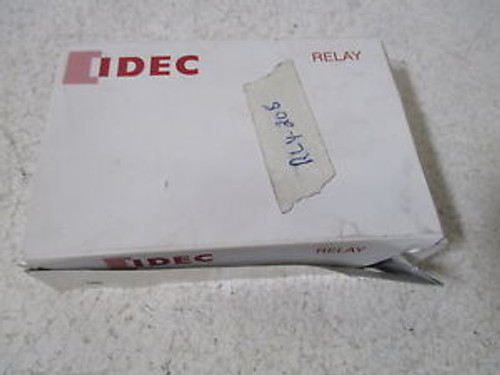 LOT OF 5 IDEC RU2S-D24 RELAY 24VDC NEW IN A BOX