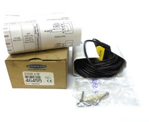 BANNER PHOTO ELECTRIC SENSOR 46455 Q23SN6R W/30 150 mA 8M RANGE 10-30 V