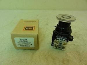 21754 New In Box Cutler-Hammer E34YED19-5 Pushbutton 250V