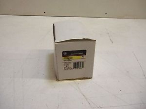 GENERAL ELECTRIC CR305X300C AUXILIARY CONTACT NEW IN BOX