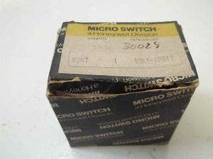 MICRO SWITCH 1MK1-1PA17 (BLUE & WHITE BOX) NEW IN A BOX