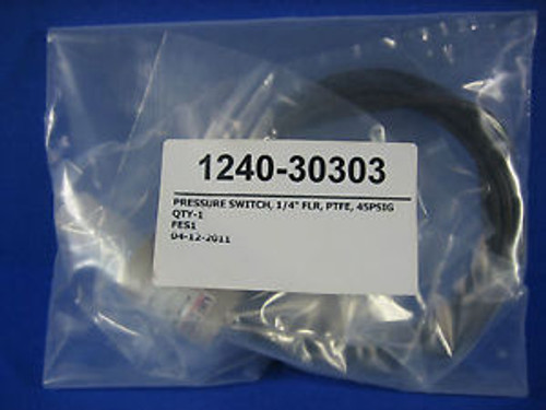 PRECISION SENSOR -- P15M-A173  -- 1/4 PTFE -- Pressure Switch 35-75 PSI