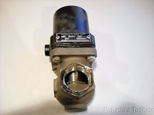 Used Magnatrol Valve Corp. 1-1/2 Solenoid Valve 35W26 50 PSI 120 V 45 Watts