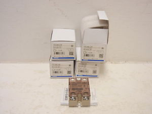 LOT OF 4 OMRON G3NA-220B NEW SOLID STATE RELAYS G3NA220B