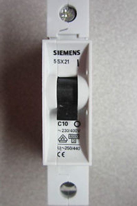 3 NEW SIEMENS 5SX21 C10 CIRCUIT BREAKER 5SX21C10