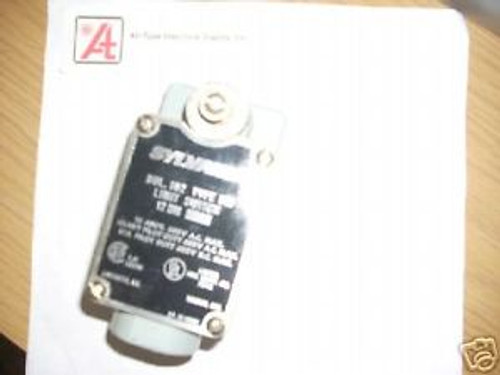 Sylvania Limit Switch 102 Type DM 12DM 10 Amp 600V Clark A O Smith id6051/6-2